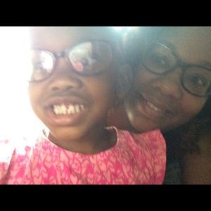 Meet your Posher, Courtney